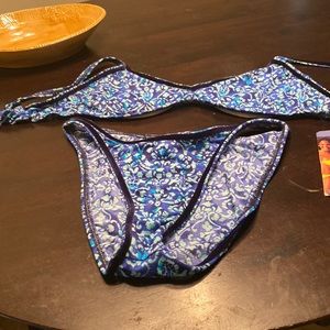 Cute two pice swim suit